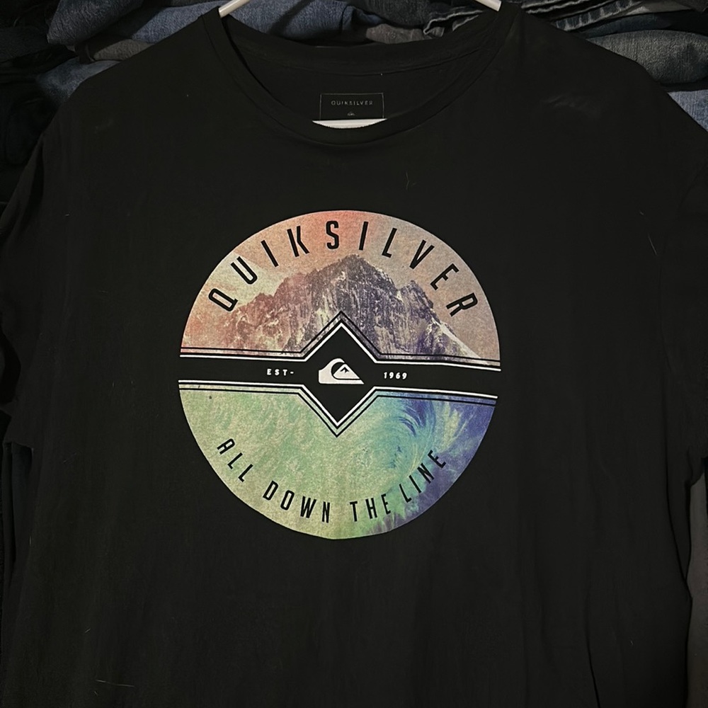 Men’s Black Quicksilver shirt size L